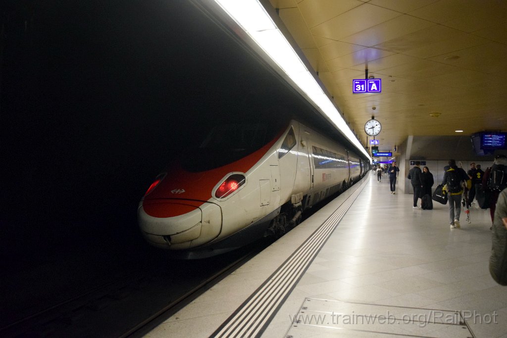 10238-0020-070326.jpg - SBB-CFF RABe 503.015 / Zürich HB (Löwenstrasse) 7.3.2026