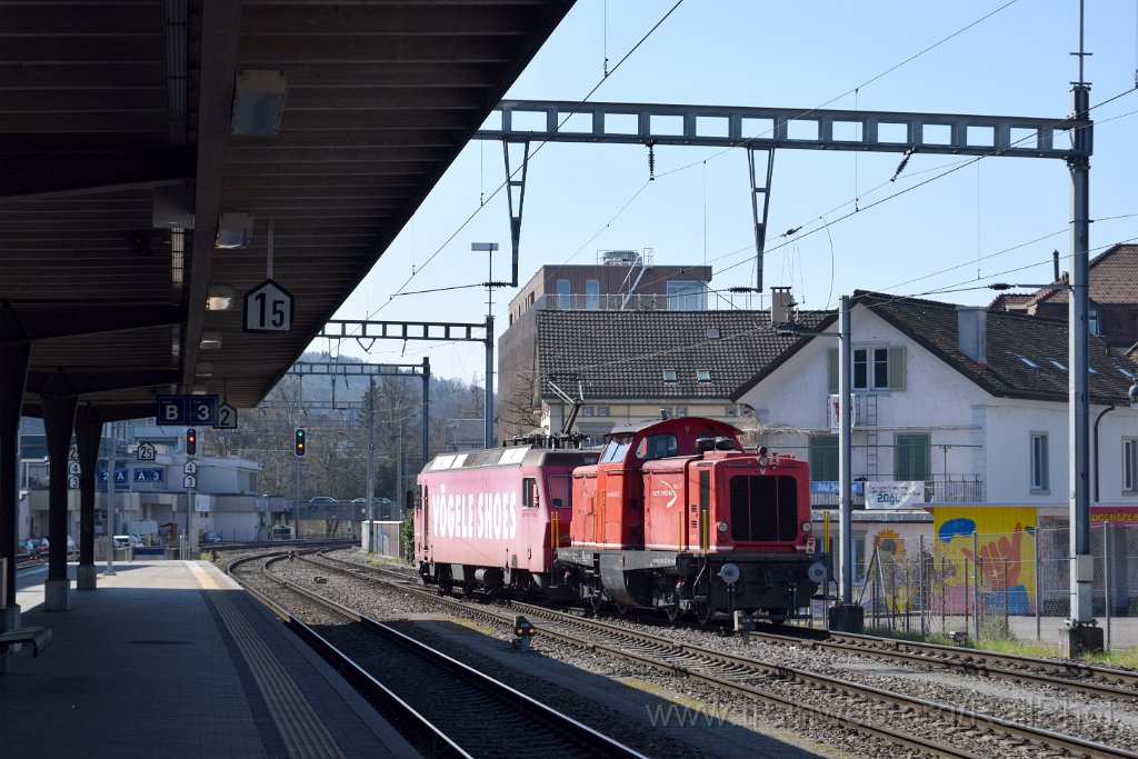 10248-0036-200326.jpg - DSF Re 456.094-2 "Herisau" + ASM Am 847.957-8 / Frauenfeld 20.3.2026