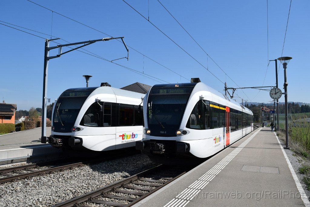 10267-0005-110426.jpg - Thurbo RABe 526.741-4 + RABe 526.708-3 ''Steinach'' / Hauptwil 11.4.2026