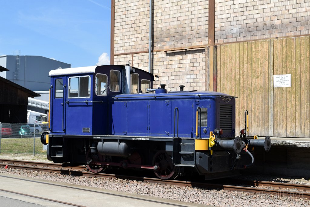 10275-0044-180426.jpg - DDF Tm 237.919-6 ''Deutz I'' / Full-Reuenthal 18.4.2026