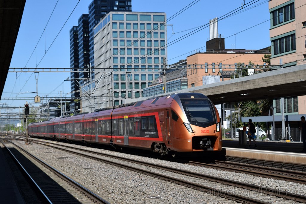 10298-0010-250426.jpg - SOB RABe 526.130 / Zürich-Altstetten 25.4.2026