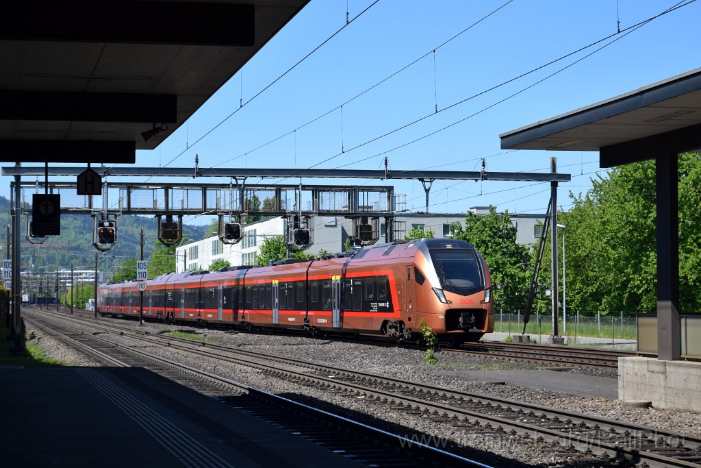 10299-0035-250426.jpg - SOB RABe 526.125-0 / Glanzenberg 25.4.2026