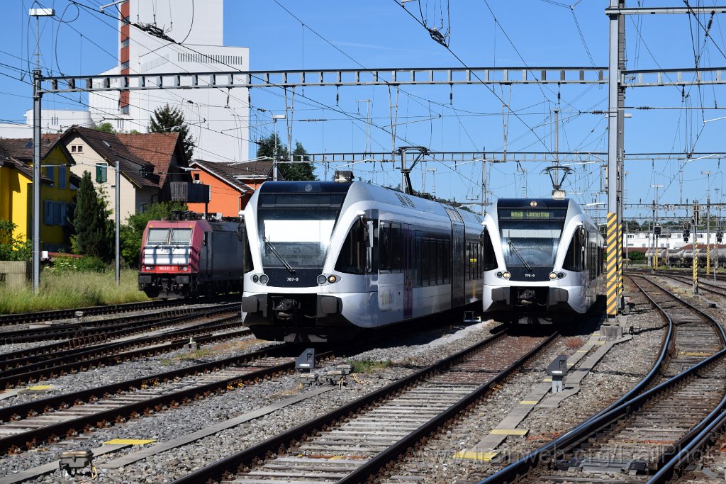 10350-0013-290526.jpg - BRLL 185.591-5 + Thurbo RABe 526.767-9 "Kreuzlingen" + RABe 526.776-0 "Insel Mainau" / Wil 29.5.2026
