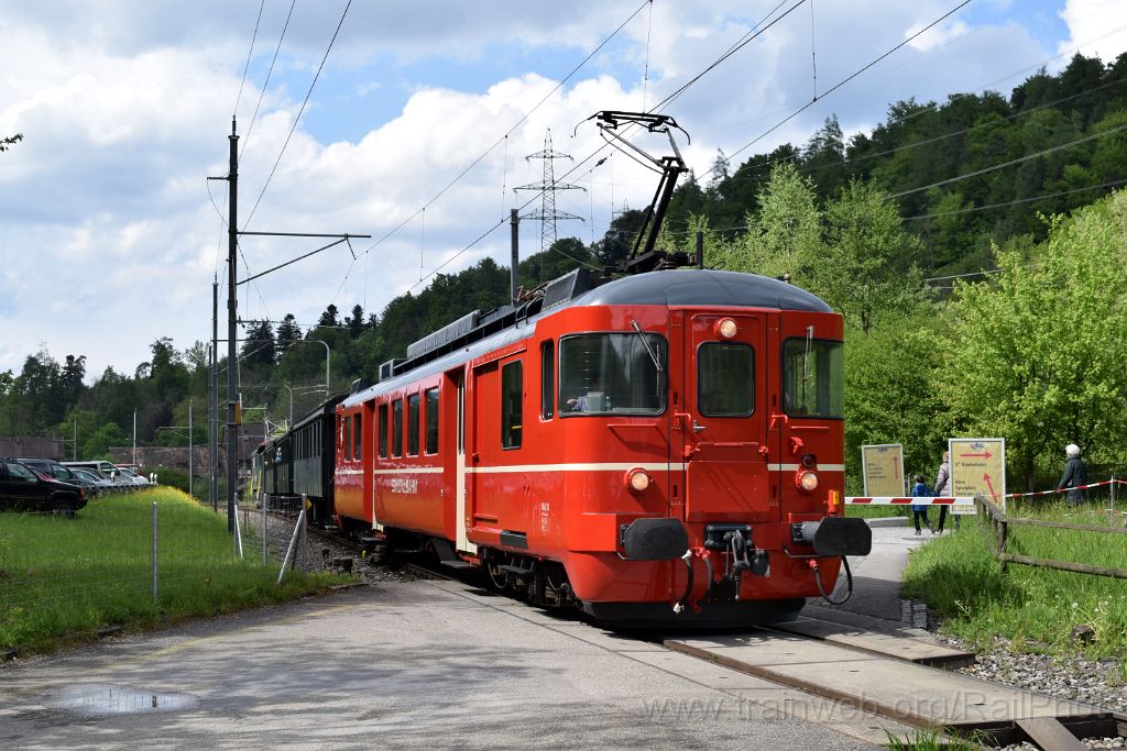 3899-0050-150516.jpg - ZMB BDe 4/4 92 "Horgen" + DVZO Be 4/4 15 / Sihlwald 15.5.2016
