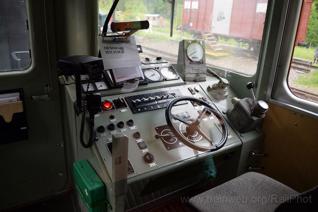 3903-0049-150516.jpg - ZMB BDe 4/4 92 "Horgen" / Sihlwald 15.5.2016