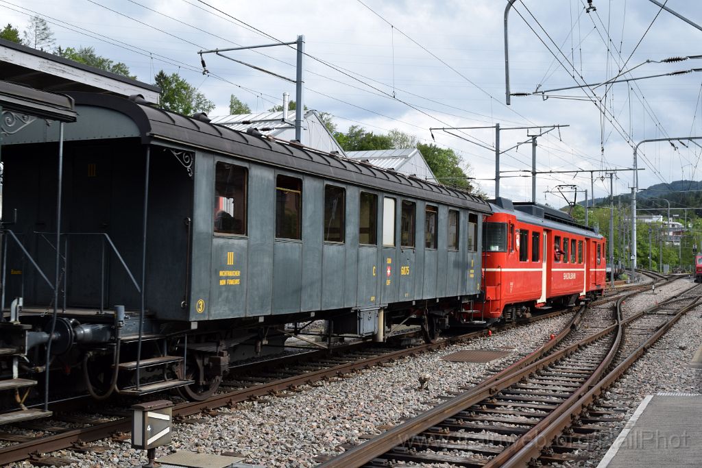 3904-0020-150516.jpg - ZMB BDe 4/4 92 "Horgen" / Langnau-Gattikon 15.5.2016