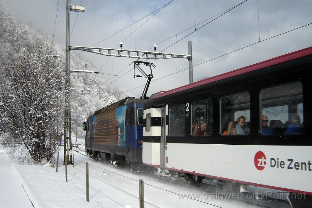 1011-0049-140205.jpg - SBB-Brünig HGe 101.967-8 ''Brienz / Golden Pass'' / Alpnachstad 14.2.2005