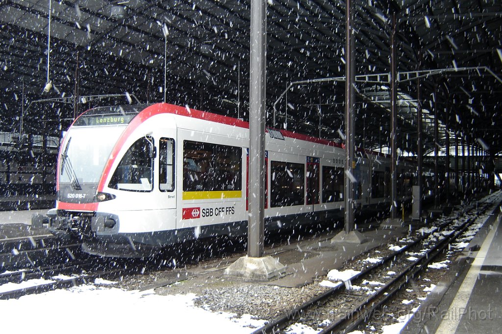 1013-0027-160205.jpg - SBB-CFF RABe 520.016-7 ''Birrwil'' / Luzern 16.2.2005