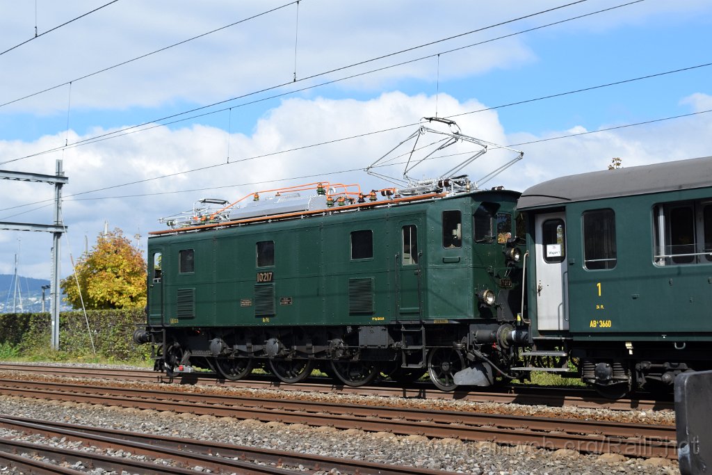 10049-0008-280925.jpg - SBB-CFF Ae 3/5 10217 / Richterswil 28.9.2025