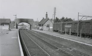 Bailey Gate station looking north