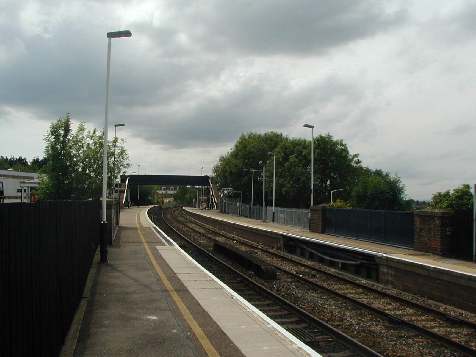 Honiton station looking west from Yeovil end in 2011
