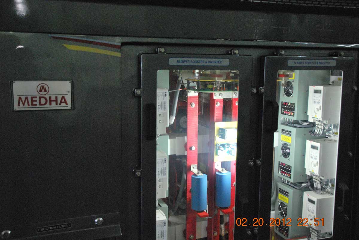 DSC_1295.jpg (86744 bytes)