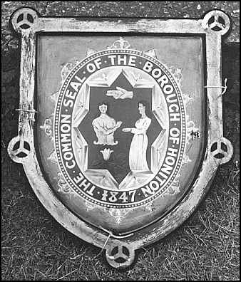 Crest from 34034 Honiton