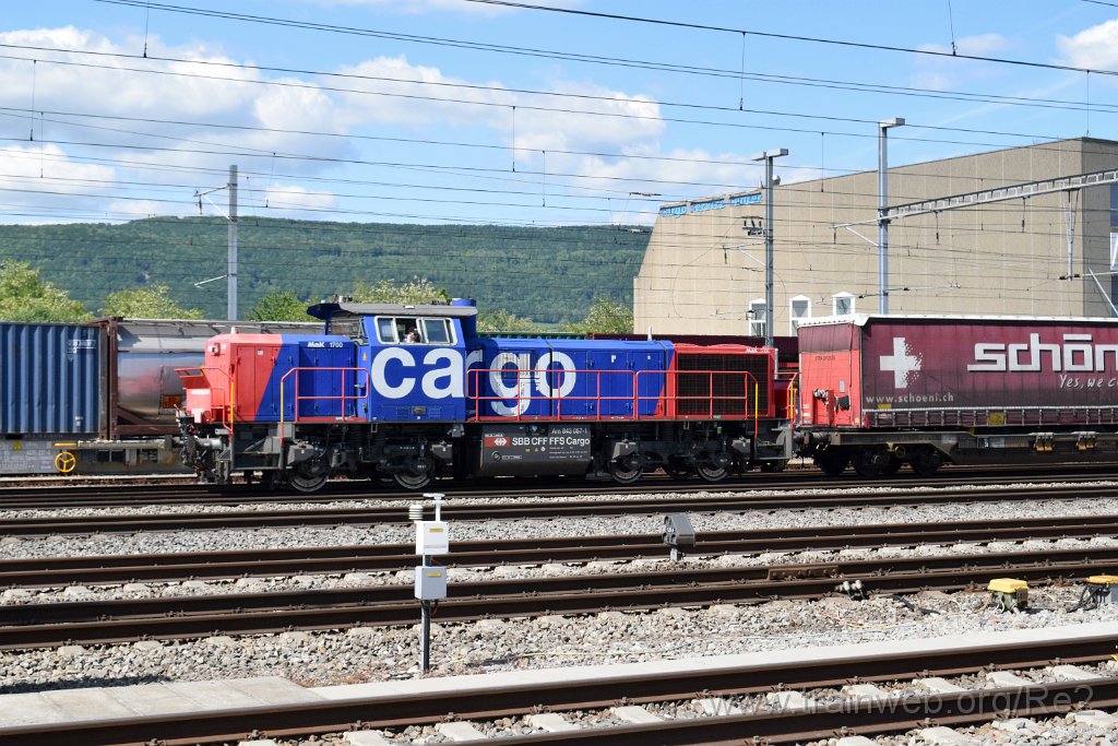 5552-0007-310519.jpg - SBBC Am 843.057-1 / Aarau (Torfeld) 31.5.2019