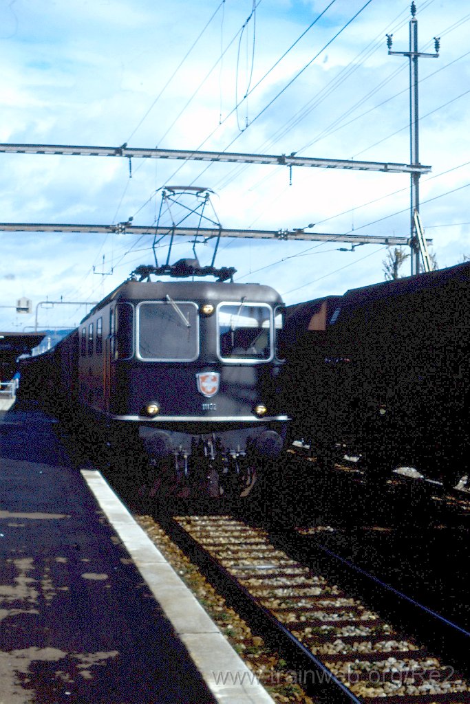 0340-0003-s.jpg - SBB-CFF Re 4/4'' 11102 / Wädenswil 1.5.1991