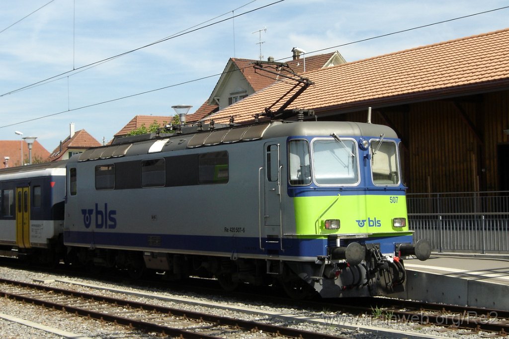 1417-0042-120907.jpg - BLS Re 420.507-6 / Kerzers 12.9.2007