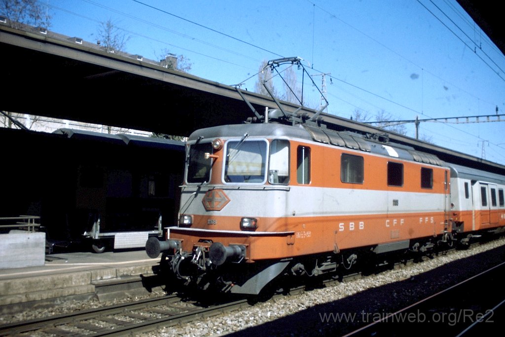 0710-0004.jpg - SBB-CFF Re 4/4'' 11108 / Zürich-Oerlikon 29.3.1998