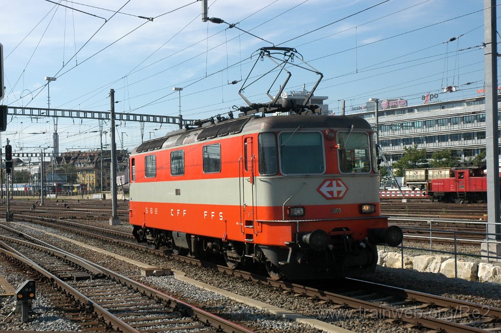 1710-0004-050809.jpg - SBB-CFF Re 4/4'' 11108 / Zürich HB 5.8.2009
