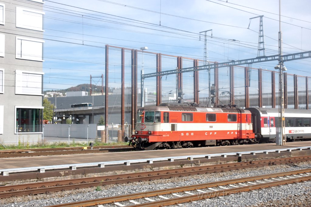 3364-0050-151014.jpg - SBB-CFF Re 4/4'' 11108 / Zürich-Altstetten 15.10.2014