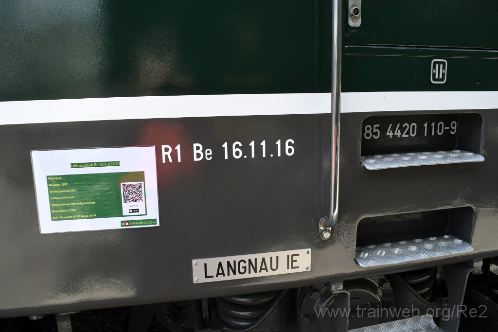 9758-0017-180525.jpg - EXCH Re 4/4'' 11110 (Re 420.110-9)  / SBB-CFF (Re 91 85 4 420 110-8 CH-EXCH) / Langnau im Emmental (Dépot) 18.5.2025