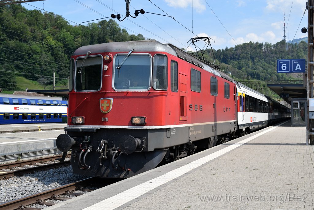5624-0042-210719.jpg - SBB-CFF Re 4/4'' 11111 (Re 420.111-7)  (Re 91 85 4 420 111-7 CH-SBB) / Ziegelbrücke 21.7.2019