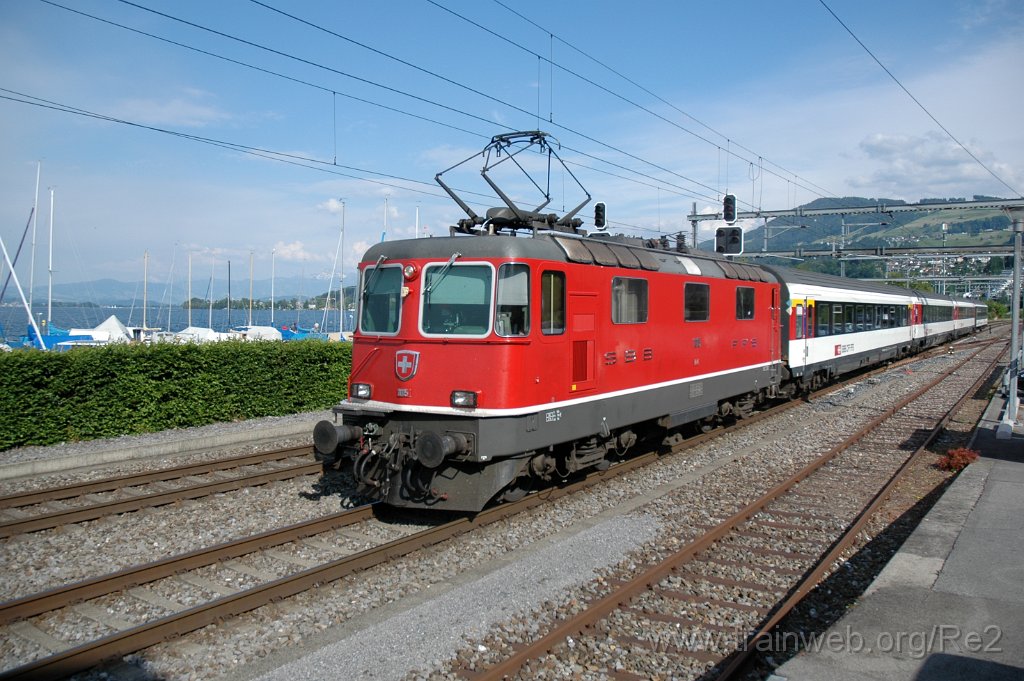 2419-0007-270512.jpg - SBB-CFF Re 4/4'' 11115 / Richterswil 27.5.2012