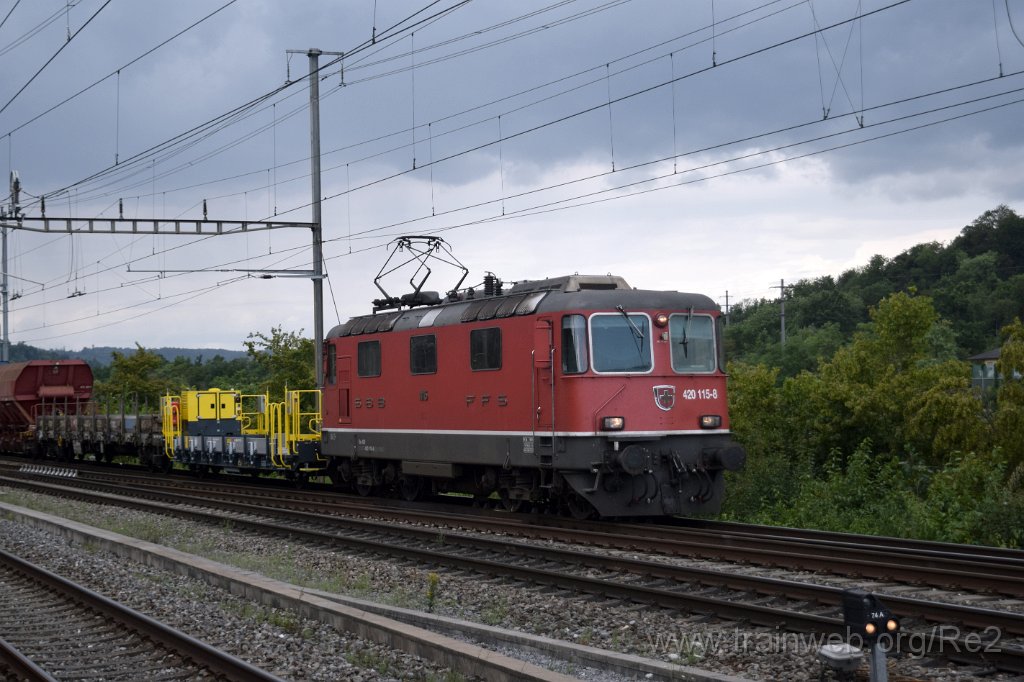 8699-0036-210723.jpg - SBBC Re 4/4'' 11115 (Re 420.115-8)  (Re 91 85 4 420 115-8 CH-SBBC) / Killwangen-Spreitenbach 21.7.2023
