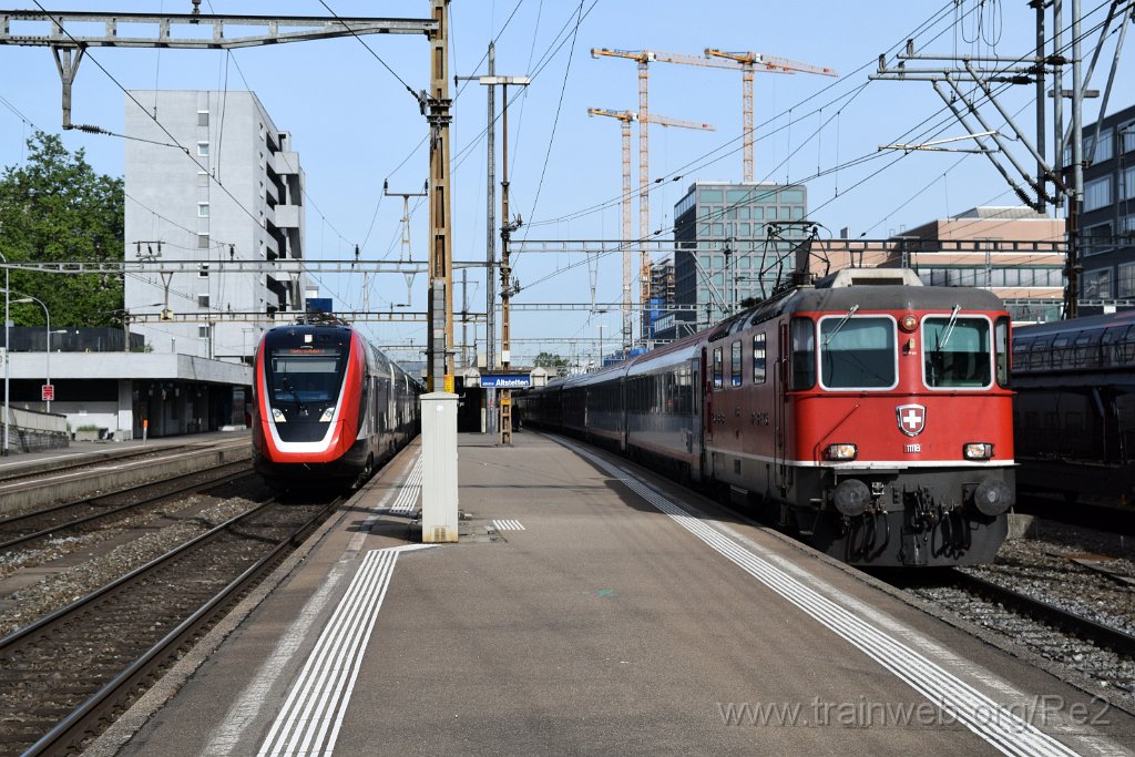 4511-0009-080617.jpg - SBB-CFF Re 4/4'' 11118 (Re 420.118-2)  (Re 91 85 4 420 118-2 CH-SBB) + SBB-CFF RABe 502.206 / Bt 94 85 2 502.206-7 (RABe 94 85 0 502 206-1 CH-SBB) / Zürich-Altstetten 8.6.2017