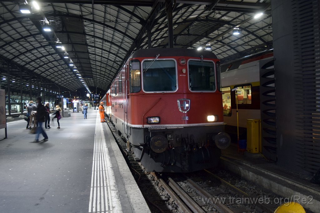 4822-0023-050118.jpg - SBB-CFF Re 4/4'' 11118 (Re 420.118-2)  (Re 91 85 4 420 118-2 CH-SBB) / Luzern 5.1.2018