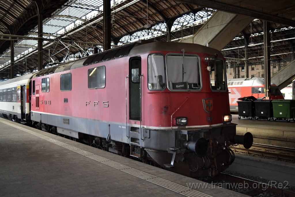 3993-0010-080716.jpg - SBB-CFF Re 4/4'' 11120 / Basel 8.7.2016