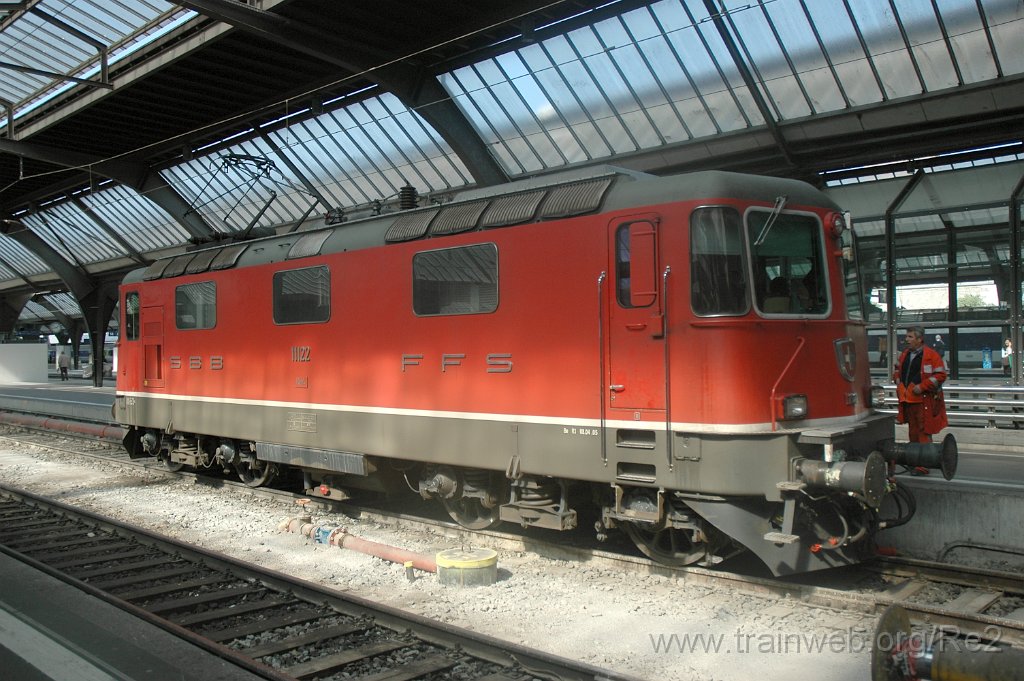 1563-0001-200908.jpg - SBB-CFF Re 4/4'' 11122 / Zürich HB 20.9.2008