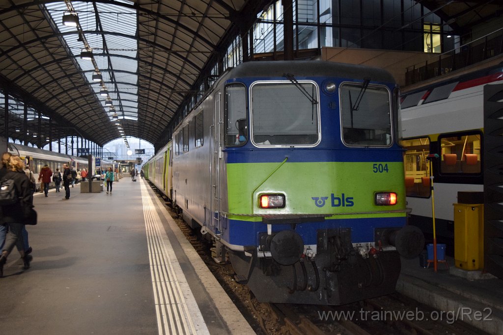 3772-0037-121115.jpg - BLS Re 420.504-3 (Re 91 85 4 420 504-3 CH-BLS) / Luzern 12.11.2015