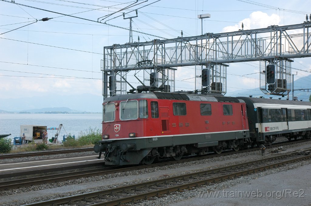 1922-0023-060710.jpg - SBB-CFF Re 4/4'' 11124 / Wädenswil 6.7.2010