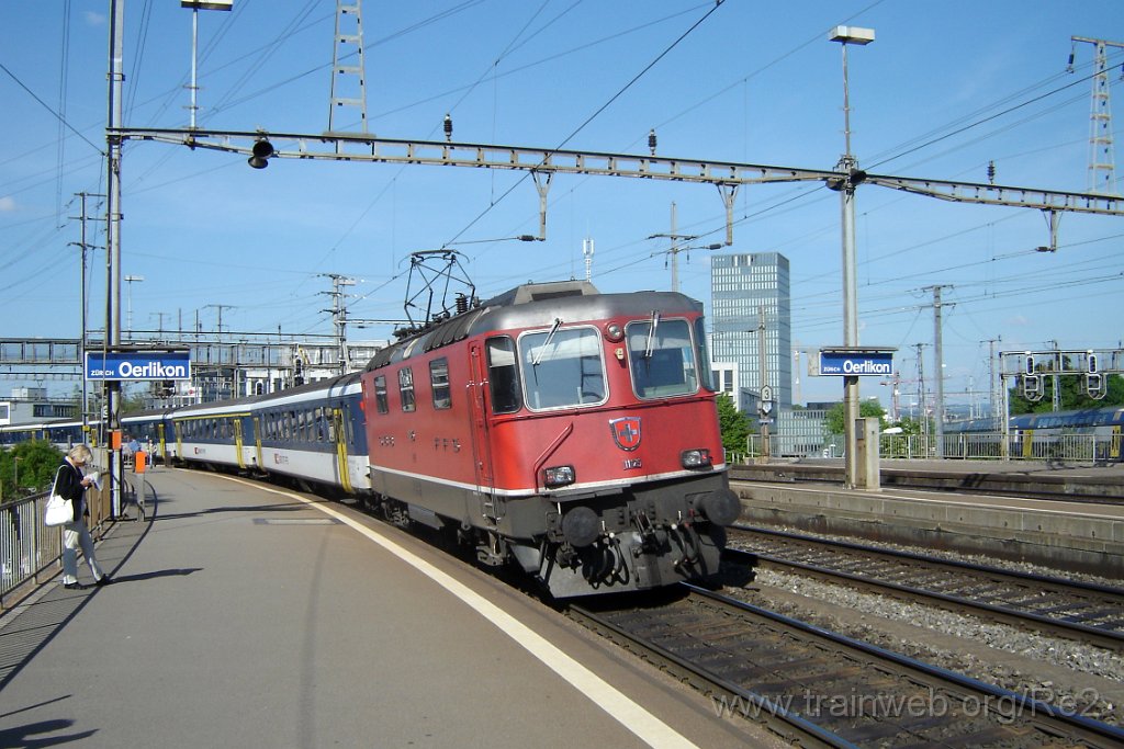1051-0046-240505.jpg - SBB-CFF Re 4/4'' 11125 / Zürich-Oerlikon 24.5.2005