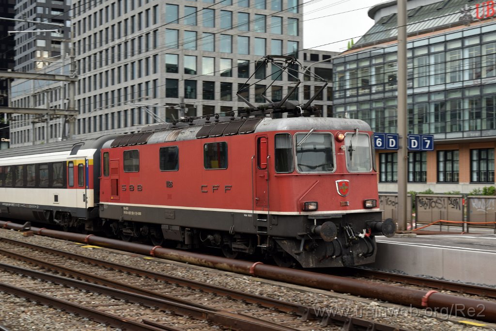 5576-0007-200619.jpg - SBB-CFF Re 4/4'' 11128 (Re 420.128-1)  (Re 91 85 4 420 128-1 CH-SBB) / Zürich-Altstetten 20.6.2019