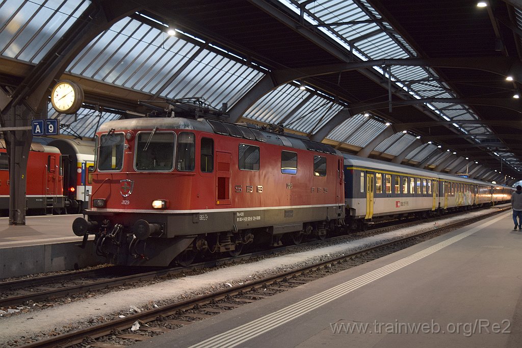 4929-0046-150418.jpg - SBB-CFF Re 4/4'' 11129 (Re 420.129-9)  (Re 91 85 4 420 129-9 CH-SBB) / Zürich HB 15.4.2018