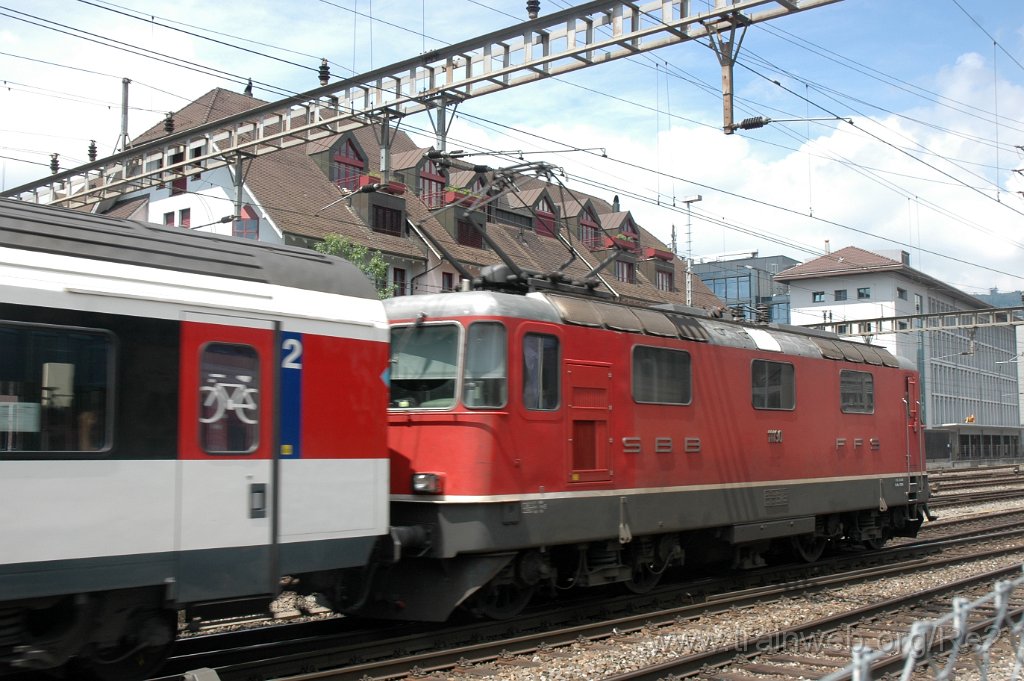 3606-0008-190615.jpg - SBB-CFF Re 4/4'' 11130 / Olten (Fachhochschule Nordwestschweiz) 19.6.2015