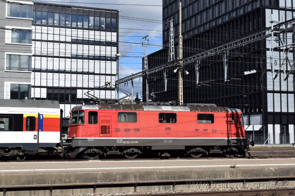 4669-0046-031017.jpg - SBB-CFF Re 4/4'' 11130 (Re 420.130-7)  (Re 91 85 4 420 130-7 CH-SBB) / Zürich-Altstetten 3.10.2017