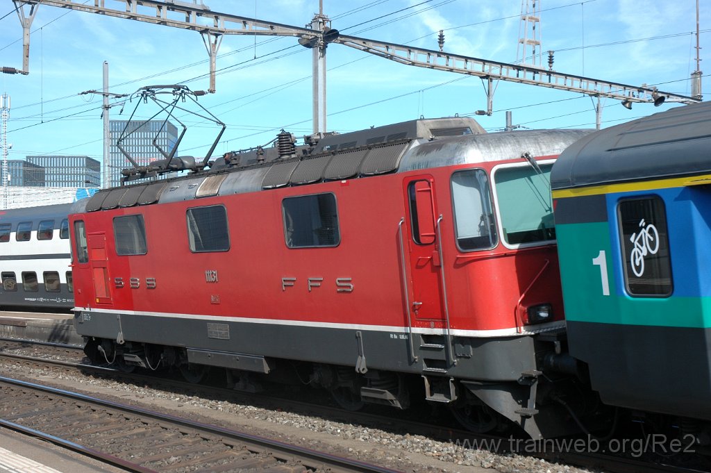 2394-0017-140512.jpg - SBB-CFF Re 4/4'' 11131 / Zürich-Oerlikon 14.5.2012