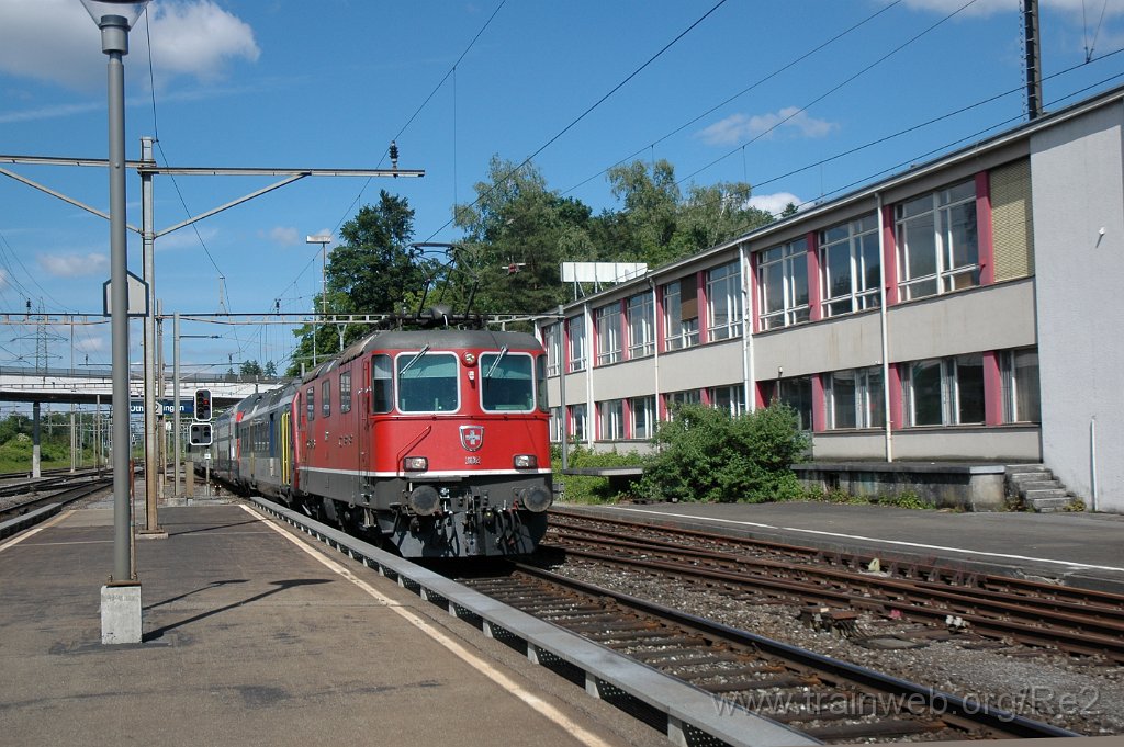 1682-0037-310509.jpg - SBB-CFF Re 4/4'' 11132 / Othmarsingen 31.5.2009