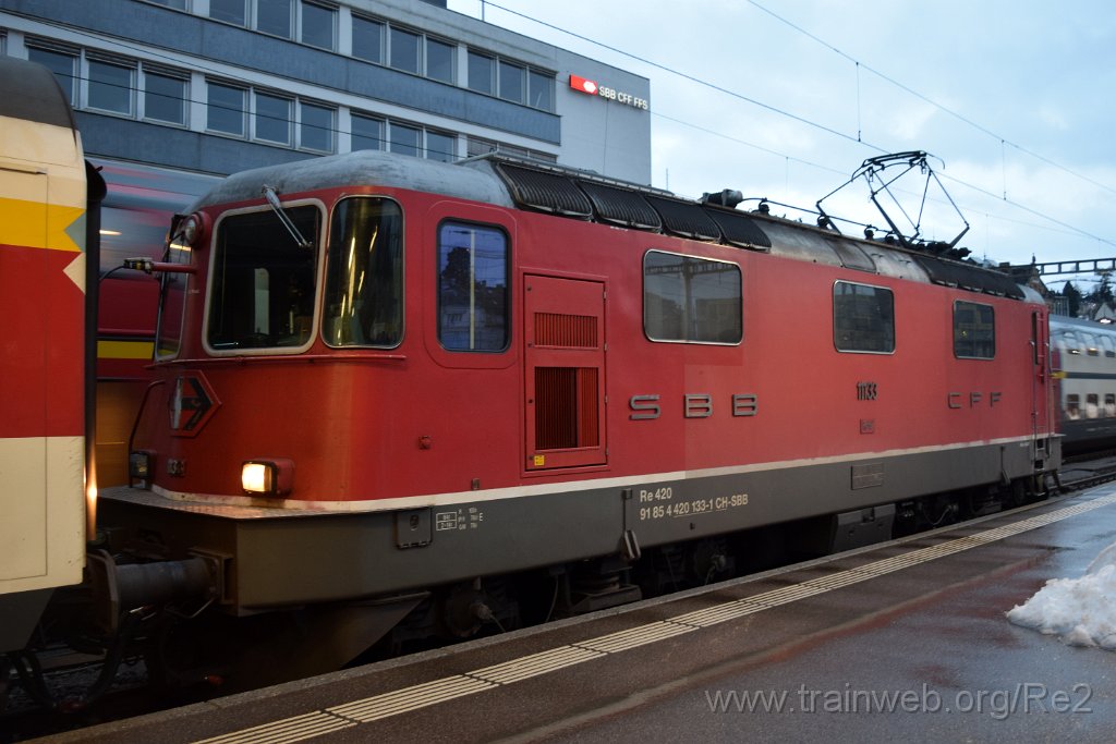 4805-0001-301217.jpg - SBB-CFF Re 4/4'' 11133 (Re 420.133-1)  (Re 91 85 4 420 133-1 CH-SBB) / St.Gallen HB 30.12.2017