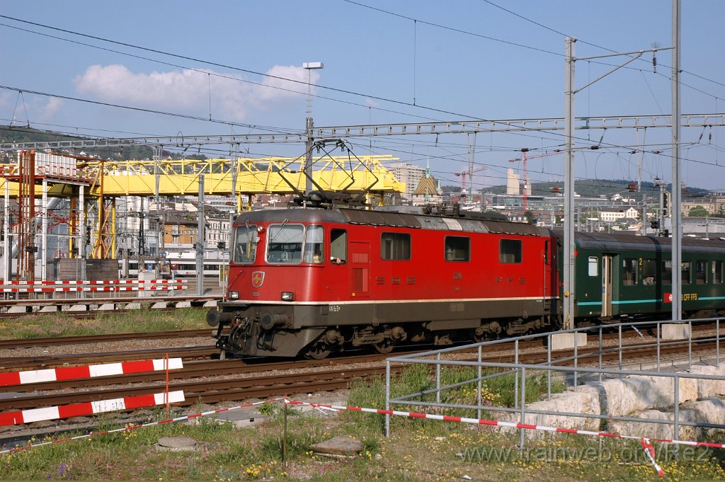 2105-0005-260411.jpg - SBB-CFF Re 4/4'' 11134 / Zürich HB 26.4.2011