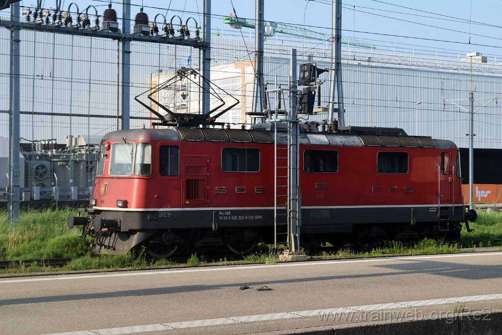 5593-0010-270619.jpg - SBB-CFF Re 4/4'' 11134 (Re 420.134-9)  (Re 91 85 4 420 134-9 CH-SBB) / St.Margrethen 27.6.2019