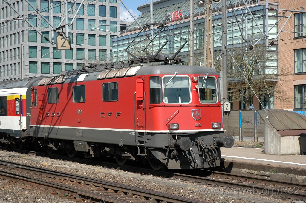 3069-0034-090414.jpg - SBB-CFF Re 4/4'' 11136 / Zürich-Altstetten 9.4.2014