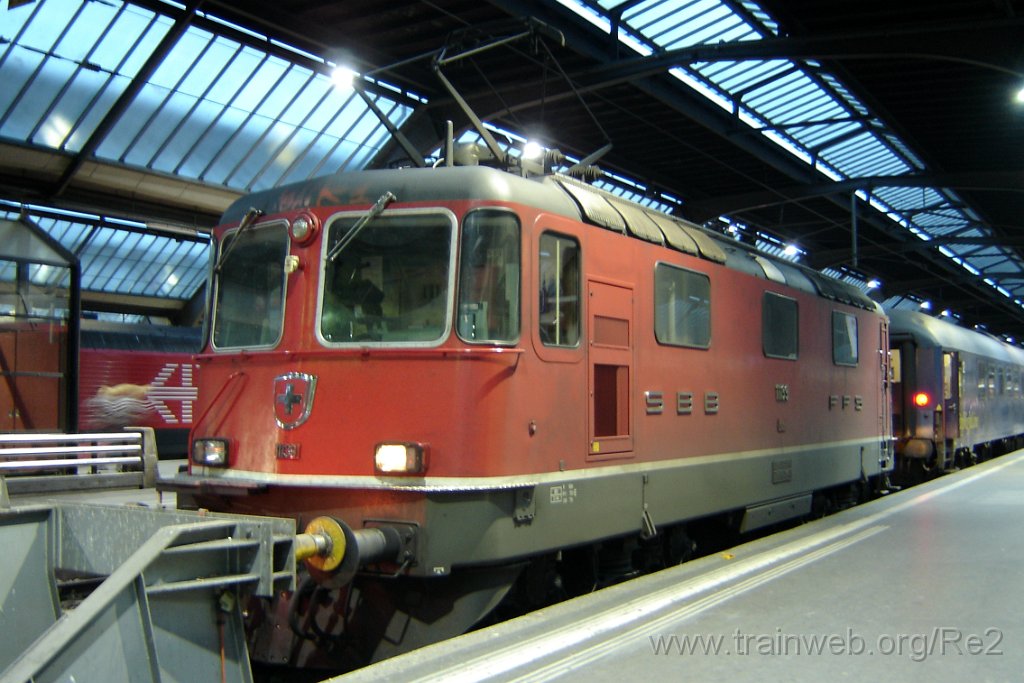 1469-0046-200408.jpg - SBB-CFF Re 4/4'' 11139 / Zürich HB 20.4.2008