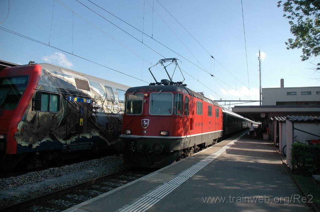 1699-0007-160709.jpg - SBB-CFF Re 4/4'' 11139 / Effretikon 16.7.2009