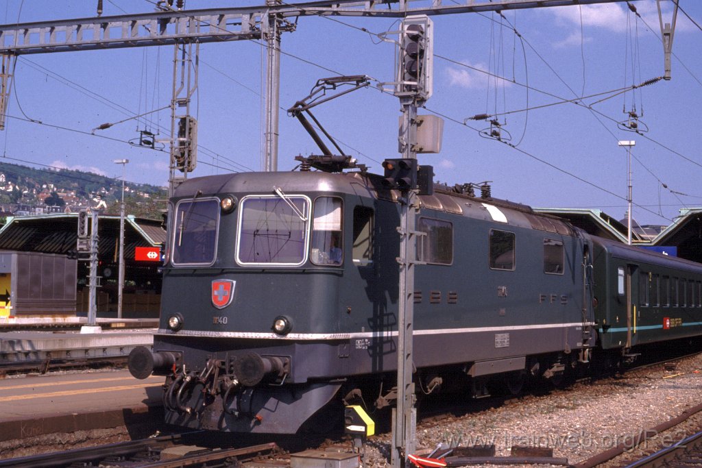 0240-0002.jpg - SBB-CFF Re 4/4'' 11140 / Zürich HB 19.6.1989