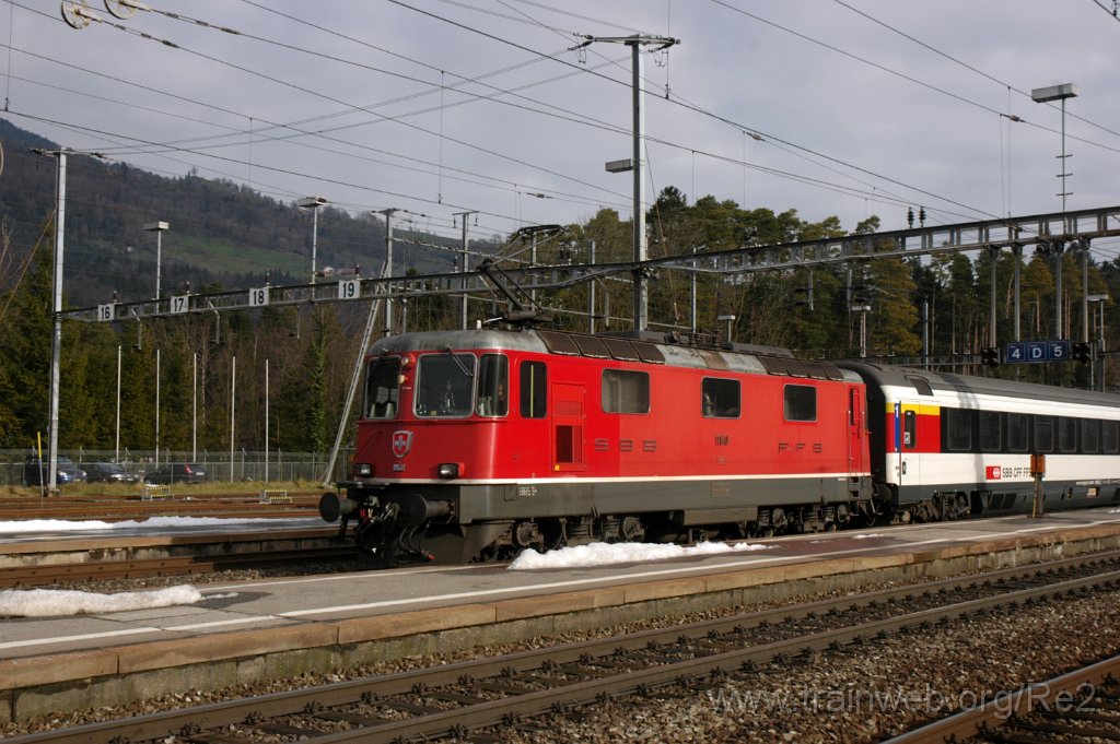 3449-0033-070115.jpg - SBB-CFF Re 4/4'' 11140 / Arth-Goldau 7.1.2015