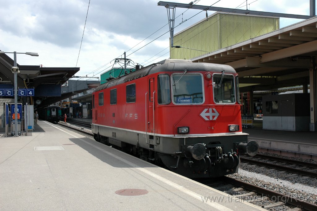 2156-0031-310711.jpg - SBB-CFF Re 4/4'' 11141 / Zürich HB 31.7.2011