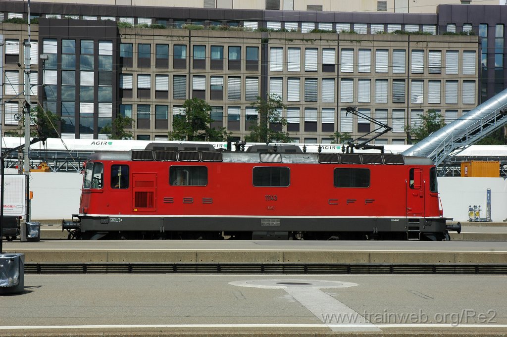 1703-0022-250709.jpg - SBB-CFF Re 4/4'' 11143 / Zürich HB 25.7.2009
